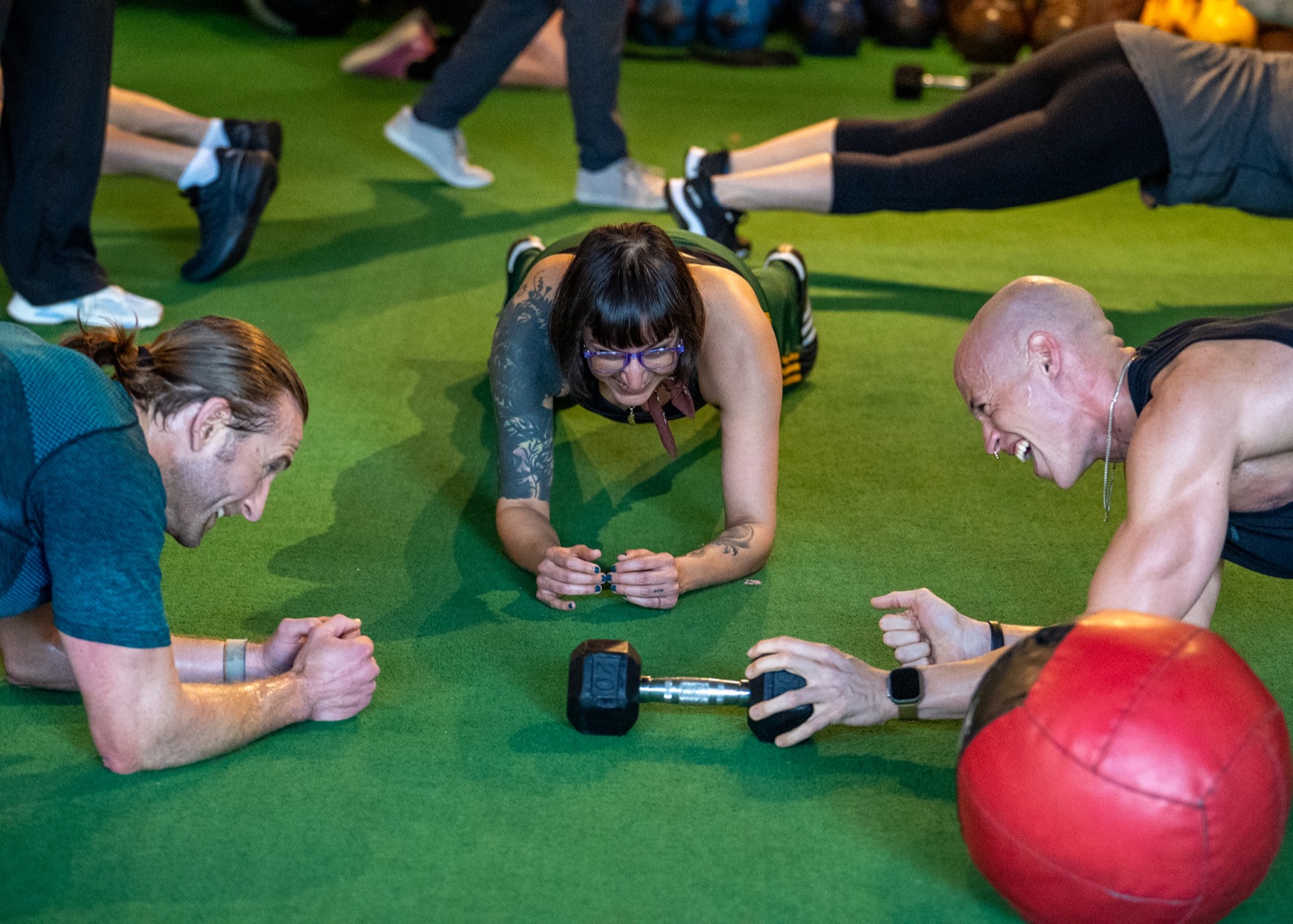 Small group training Portland Oregon — Fulcrum members working out together with real coaching
